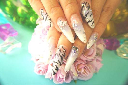 愛知 安城でネイル スクールなら Rococo Lovelya Nail